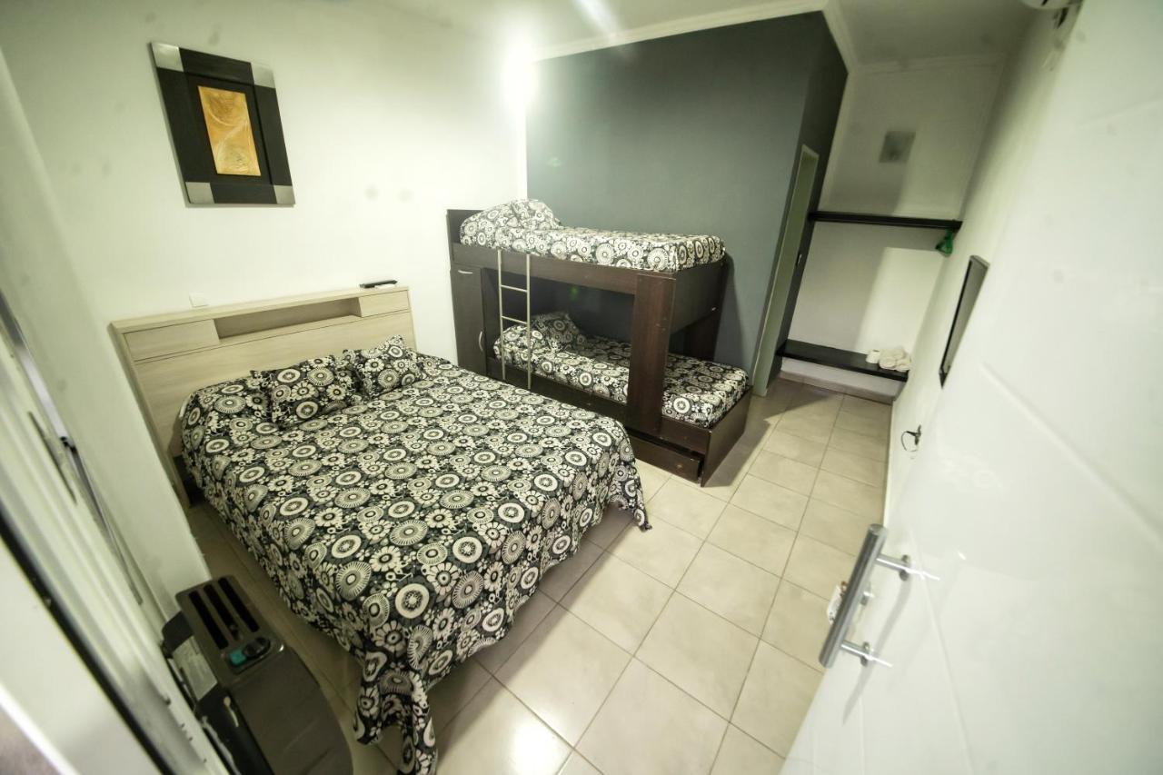 Maktub Departamentos Y Habitaciones Alta Gracia Ngoại thất bức ảnh