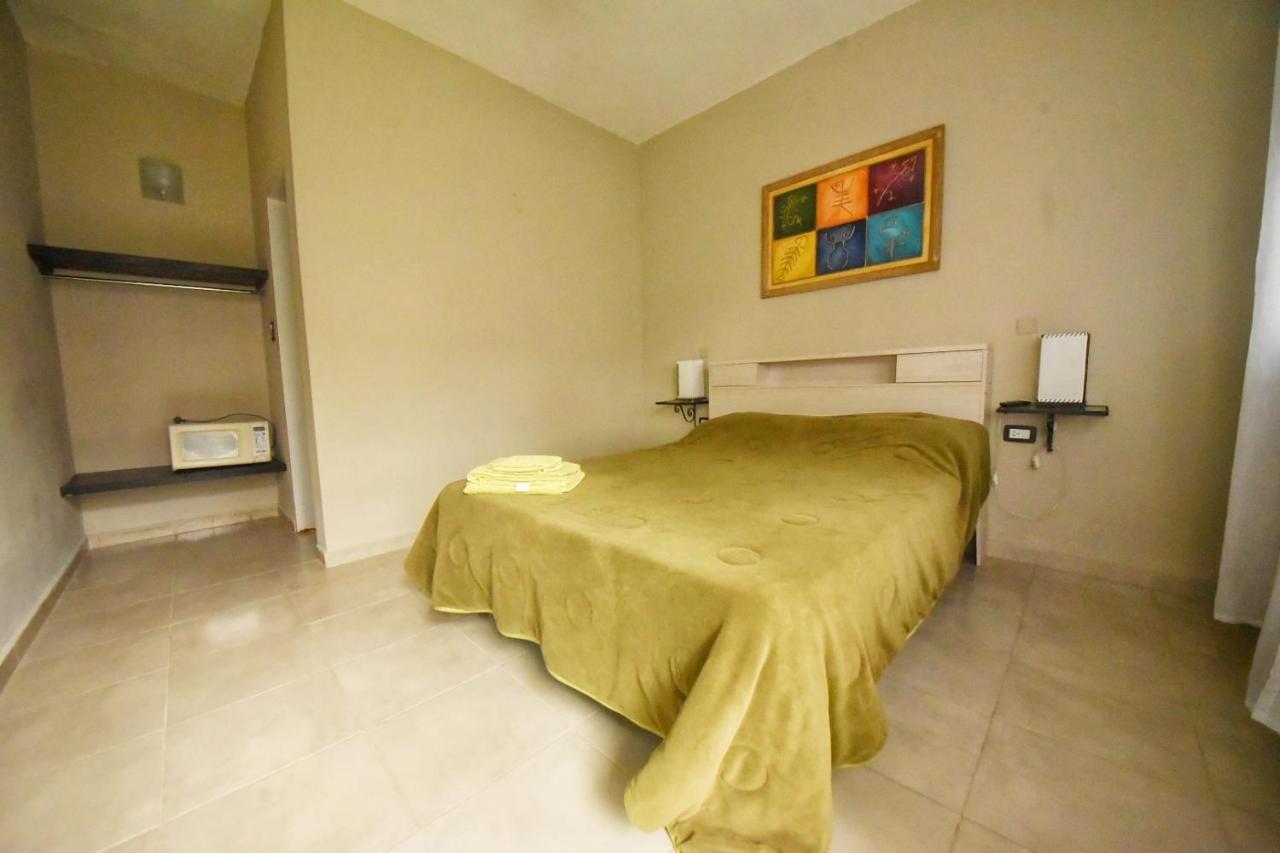 Maktub Departamentos Y Habitaciones Alta Gracia Ngoại thất bức ảnh